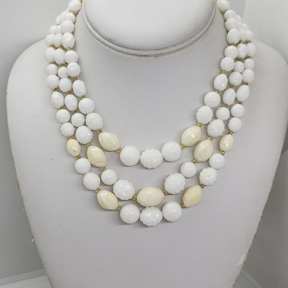 Vintage Multistrand Necklace White And Cream‎ Hong Kong